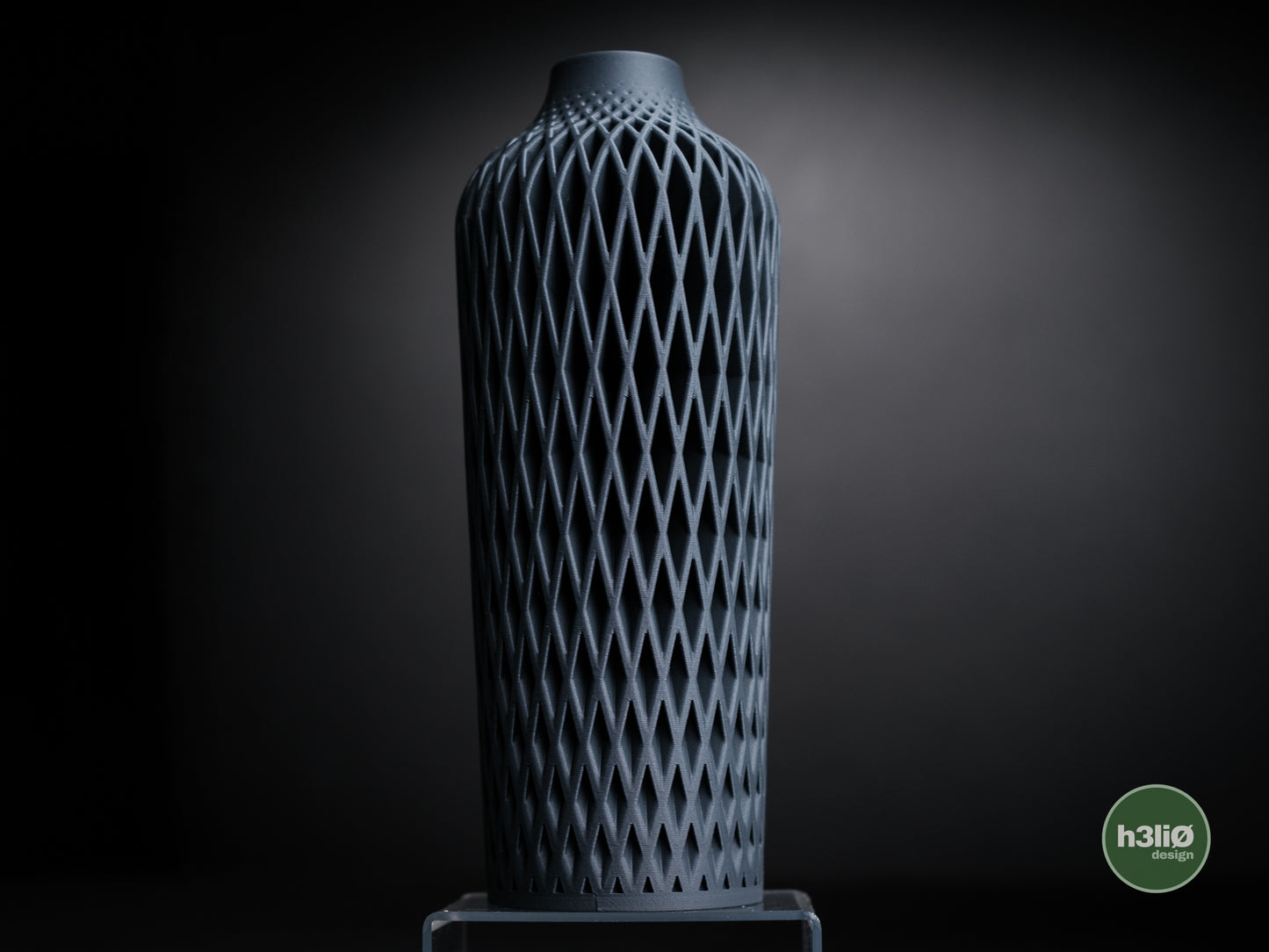 Apexis Vase