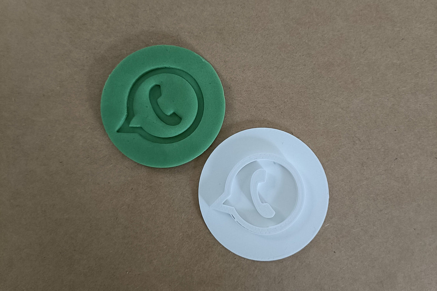 Social Media Inspired fondant / Cookie stamp embossers / tik tok / instagram / snap chat / facebook / whats app